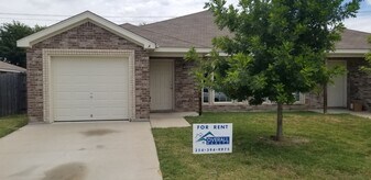 4606 Waterproof Dr in Killeen, TX - Building Photo