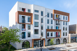 Paseo Boricua Arts Building in Chicago, IL - Building Photo - Primary Photo