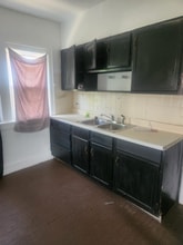 3721 E 146th St in Cleveland, OH - Foto de edificio - Building Photo