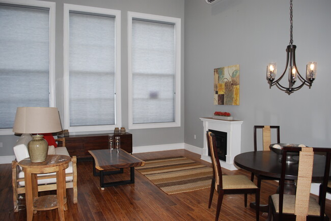 111 Court Sq, Unit 3