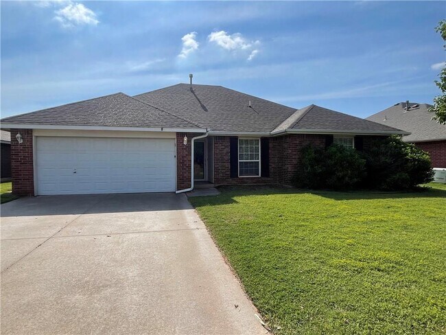 property at 419 S Pointe Ln