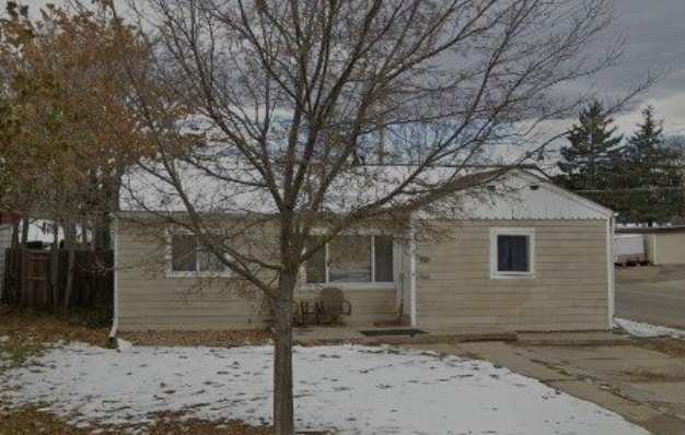 property at 1689 Macon St