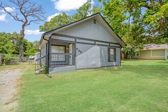 929 Rice St in Denison, TX - Building Photo - Building Photo
