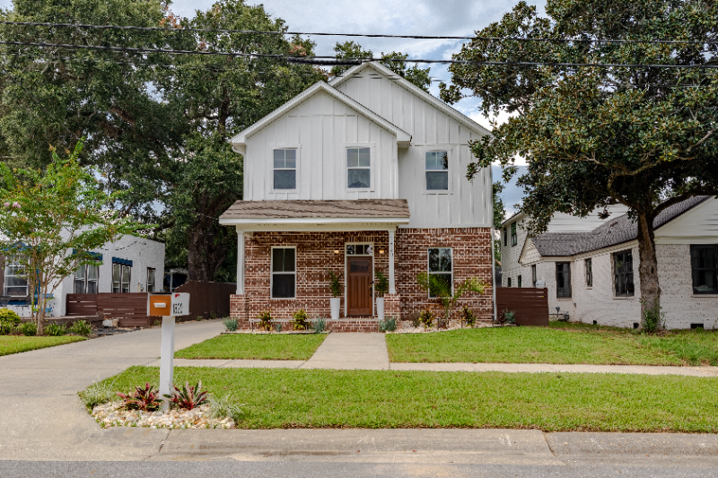 1820 E Moreno St in Pensacola, FL - Building Photo