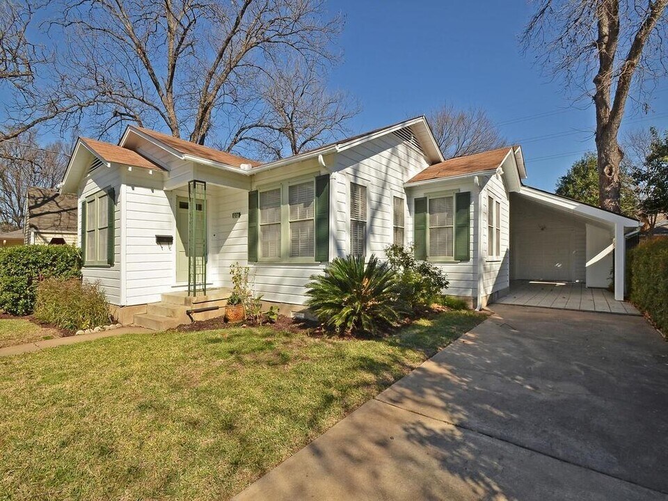 1006 E 38th St in Austin, TX - Building Photo