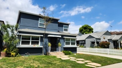 10641 Whipple St, Unit 10641.5 in North Hollywood, CA - Building Photo - Building Photo