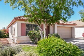 38306 N Amy Ln in San Tan Valley, AZ - Foto de edificio - Building Photo