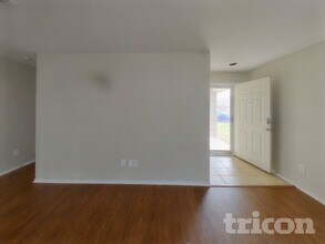 12630 Carpenter Ln, Unit 1109 in Rhome, TX - Building Photo - Building Photo