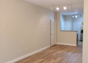 9975 Peace Way in Las Vegas, NV - Building Photo - Building Photo