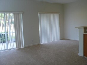 8234 Mulligan Cir in Port St. Lucie, FL - Building Photo - Building Photo