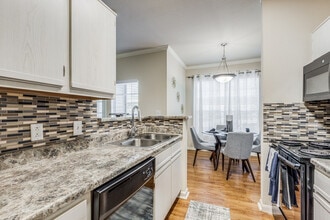 The Trestles Apartments in Stafford, TX - Building Photo - Building Photo