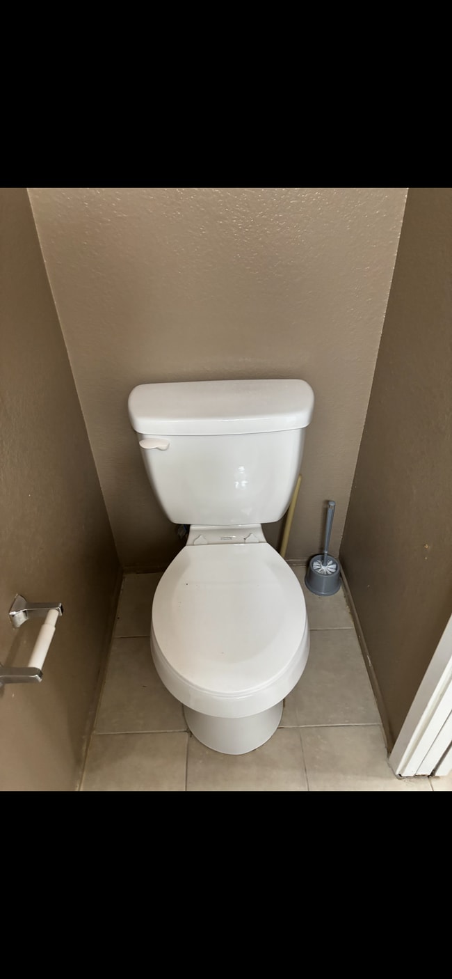 28631 Calle del Lago, Unit B in Murrieta, CA - Foto de edificio - Building Photo