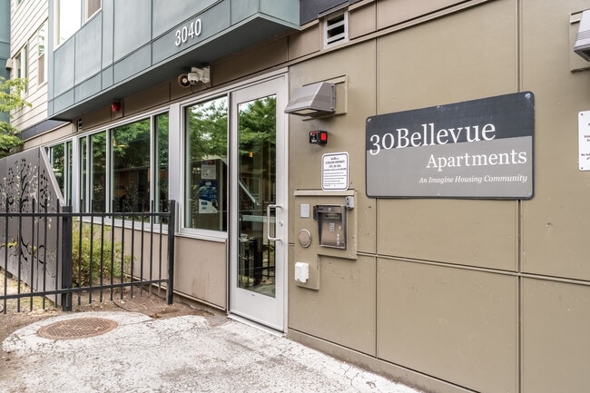 30 Bellevue in Bellevue, WA - Building Photo - Building Photo