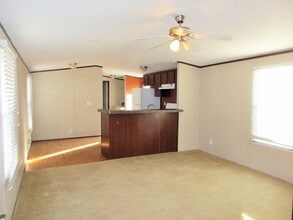 220 E 4th St in Hydro, OK - Building Photo - Building Photo