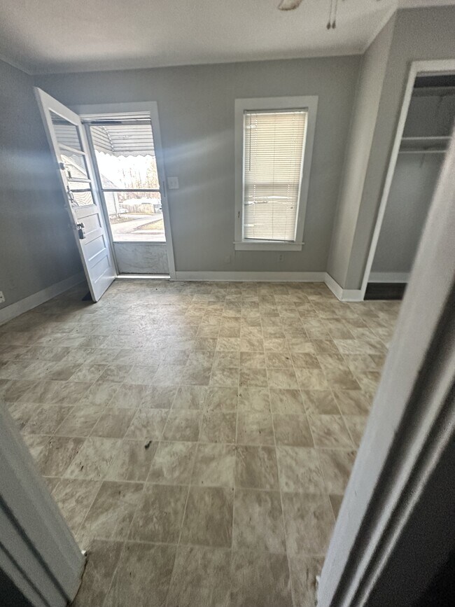 303 E 22nd St in Hopkinsville, KY - Building Photo - Building Photo