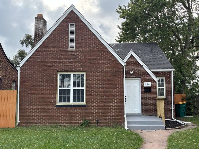 property at 356 Roosevelt St