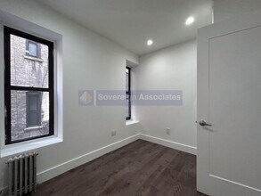 4 St Nicholas Terrace in New York, NY - Building Photo - Building Photo