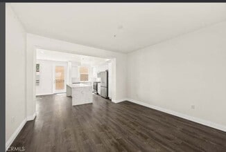 83 E Commonwealth Ave in Alhambra, CA - Building Photo - Building Photo