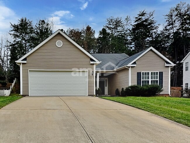 property at 6736 Reedy Creek Rd