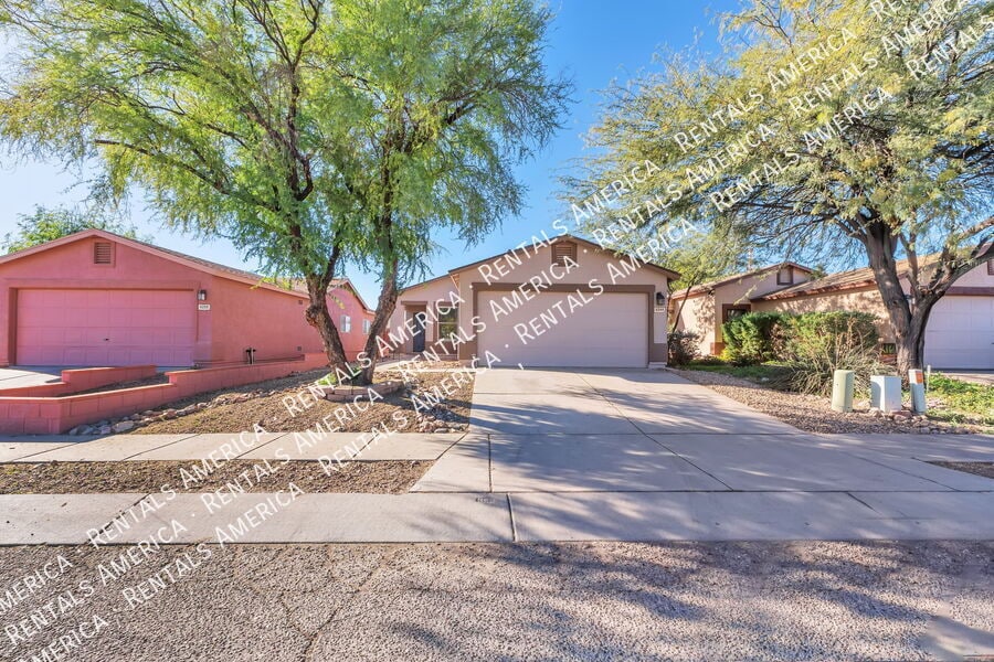 6244 S Sarah Elizabeth Dr in Tucson, AZ - Building Photo