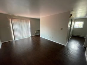 2344 Glenheath Dr in Dayton, OH - Building Photo - Building Photo
