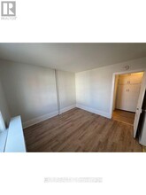 10-10 Willow St N in Acton, ON - Building Photo - Building Photo