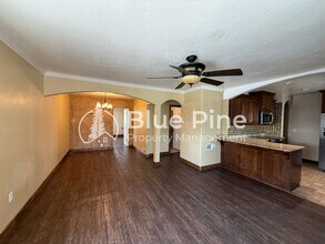321 Lomax St in Idaho Falls, ID - Building Photo - Building Photo