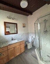 1646 S Centinela Ave in Los Angeles, CA - Building Photo - Building Photo