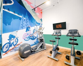 ALMA Sandy Hill in Ottawa, ON - Building Photo - Building Photo