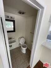 205 S Elm Dr in Beverly Hills, CA - Building Photo - Building Photo
