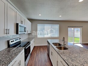 1329 White St in Lehi, UT - Building Photo - Building Photo