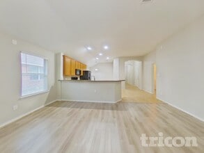 10616 Lipan Trail in Fort Worth, TX - Building Photo - Building Photo