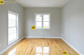 163 Ferry St, Unit #2 in Malden, MA - Building Photo - Building Photo