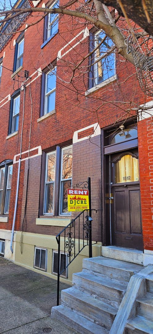 property at 1512 Wharton St