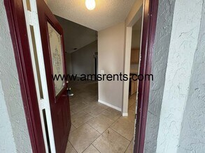 7811 Turkey Oak Ln in Kissimmee, FL - Building Photo - Building Photo