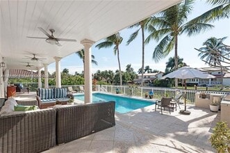 1540 Tagus Ave in Coral Gables, FL - Building Photo - Building Photo