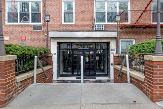 5730 Mosholu Ave in Bronx, NY - Building Photo - Building Photo