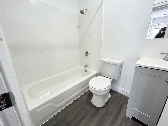 269 Bolton St in Boston, MA - Building Photo - Building Photo