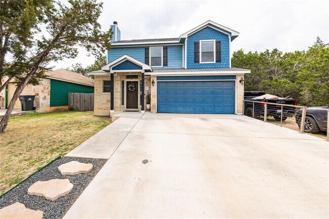 27 Pleasant Valley Rd in Wimberley, TX - Building Photo - Building Photo