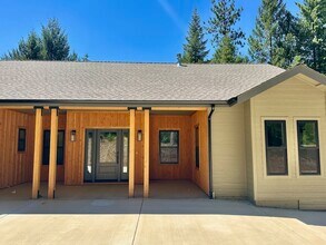 10416 Harmony Ridge Rd in Nevada City, CA - Building Photo - Building Photo