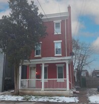 4725 Leiper St in Philadelphia, PA - Building Photo