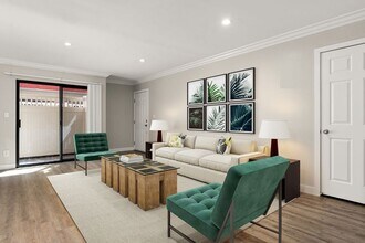 Brody Terrace Apartments in Sherman Oaks, CA - Building Photo - Building Photo