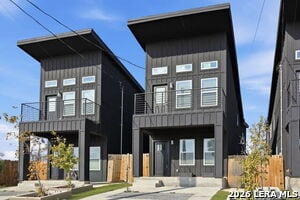 317 Porter St in San Antonio, TX - Building Photo - Building Photo