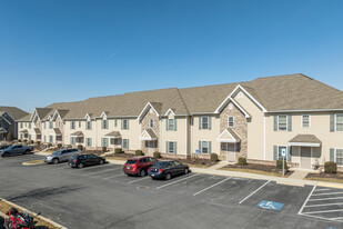 Stonebrook South in Palmyra, PA - Building Photo