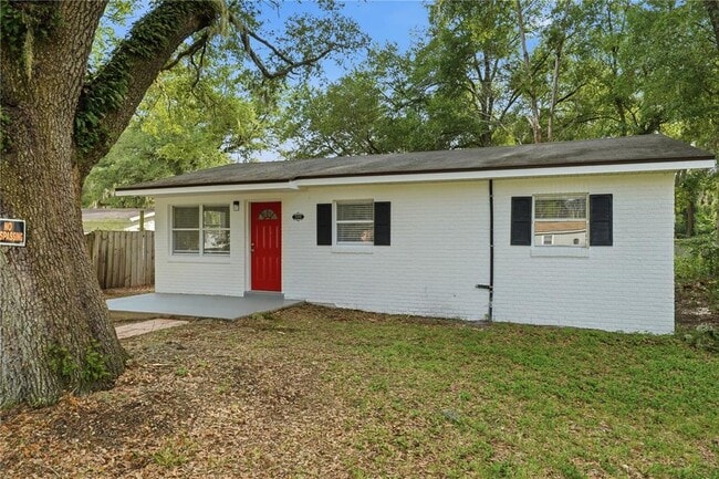 property at 1009 Nebraska St