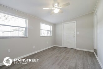 8315 Calais Cir in Orlando, FL - Foto de edificio - Building Photo