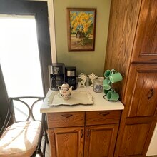 18668 Olive Street Rd in Chesterfield, MO - Foto de edificio - Building Photo