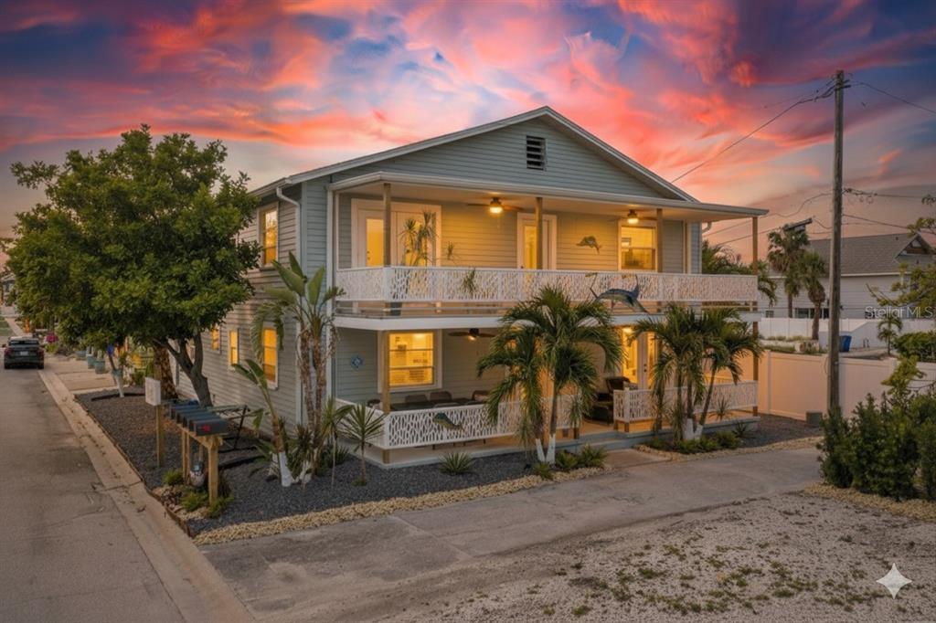 134-186 86th Terrace in Treasure Island, FL - Building Photo