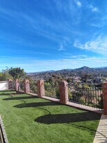 4343 Valle Dr, Unit Downstairs in La Mesa, CA - Building Photo