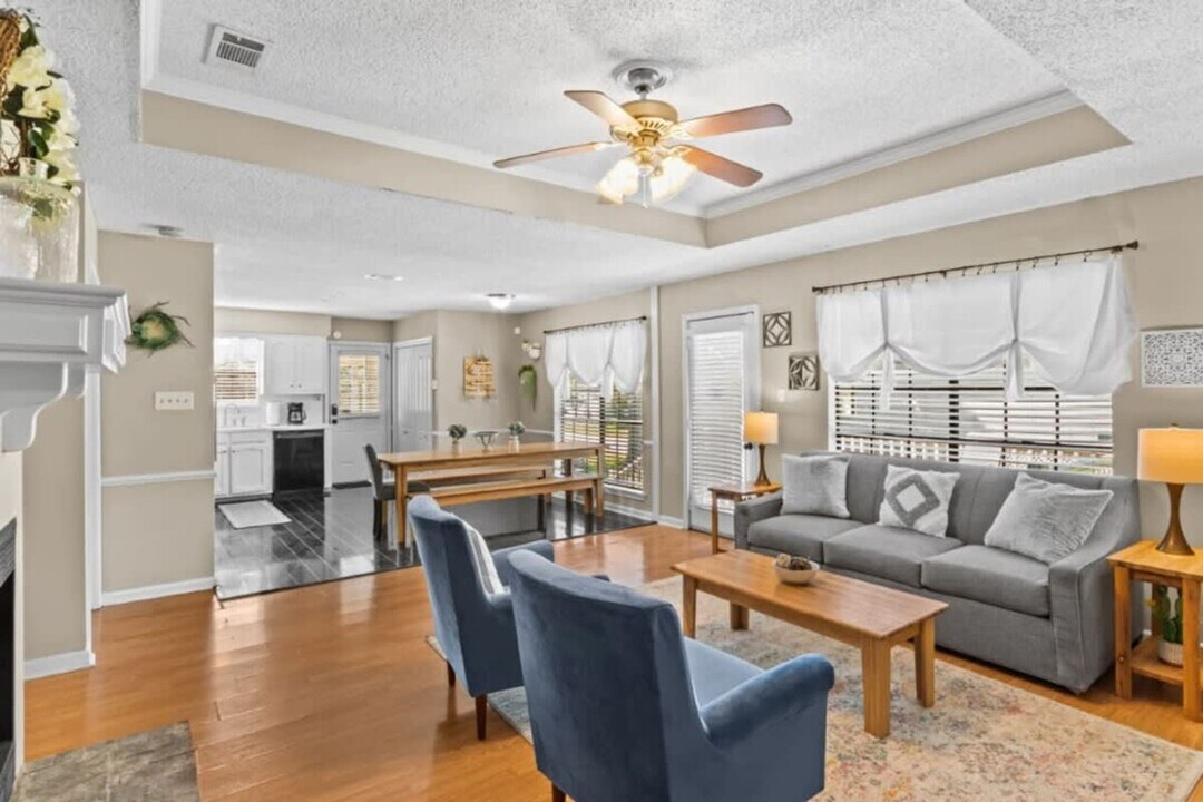 553 Westhaven Blvd in Baton Rouge, LA - Building Photo